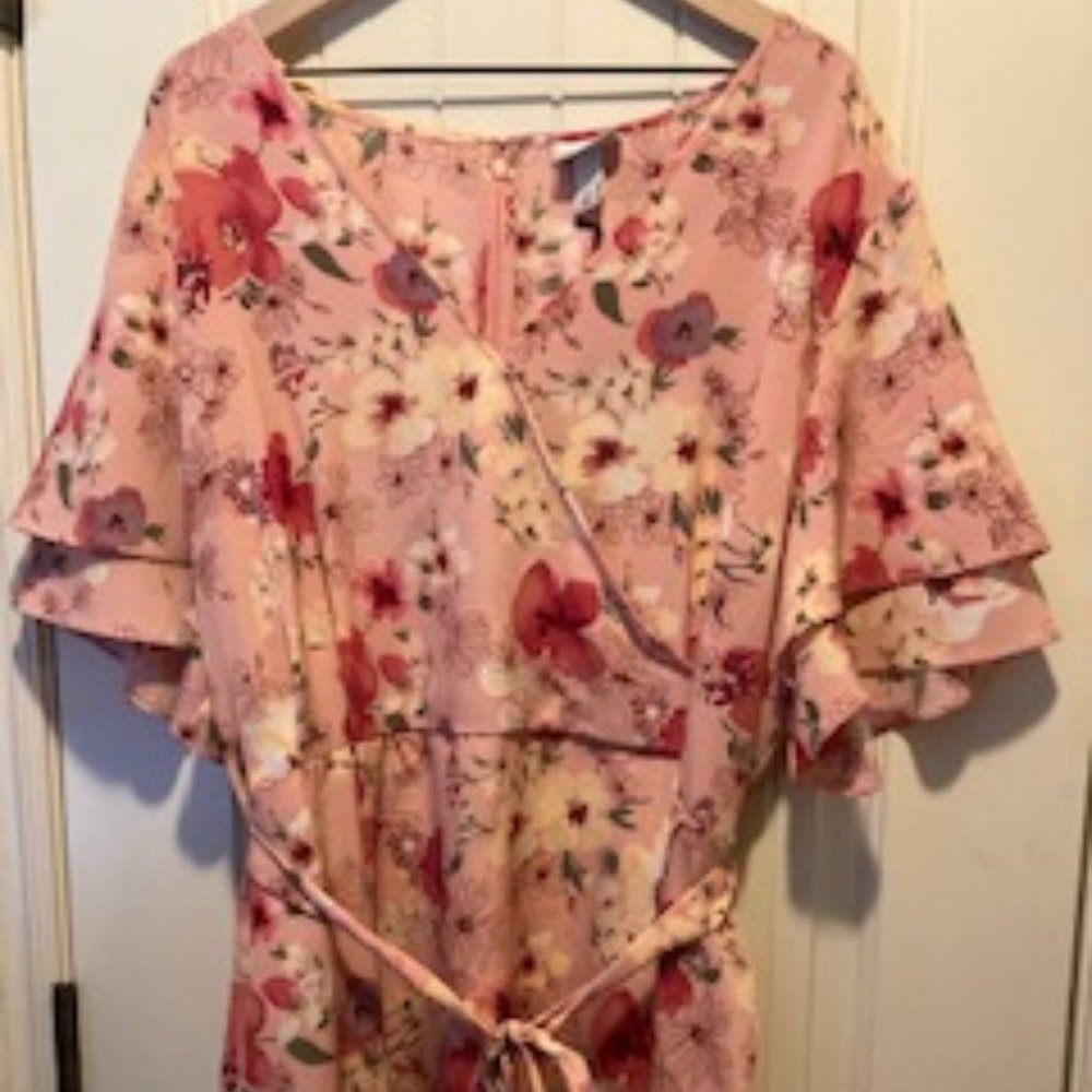 NWT AVA VIV  pink floral wrap dress size 4X